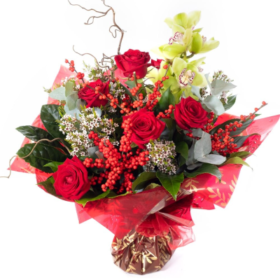Christmas Sensation - Looking for a magnificent gift to send to a loved one? The Star of Christmas bouquet really is one of the most luxurious flower gifts you could send this festive season.